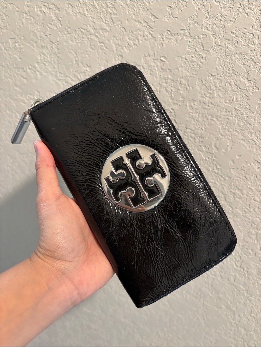 Tory Burch Black Patent Leather Zip-Around Wallet
